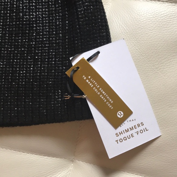 NWT BLACK LULULEMON ALL THAT SHIMMERS TOQUE FOIL - Picture 3 of 8